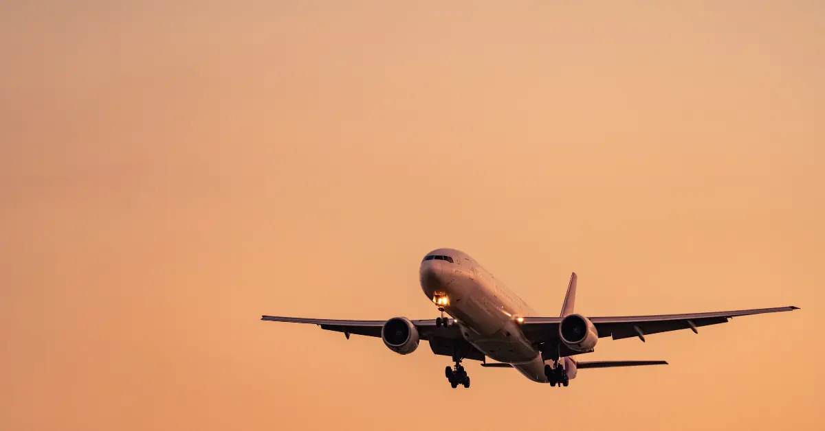 united airlines flight ua770 emergency diversion