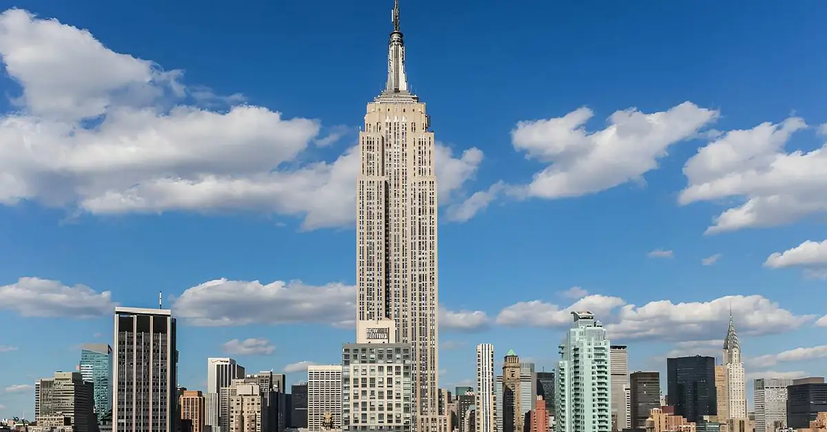 how tall is empire state building
